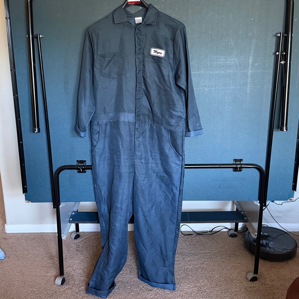 Michael Myers men’s Halloween 2 one piece jumpsuit size small /medium